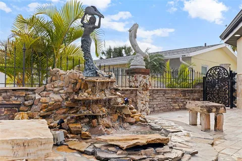 a outdoor view with a sitting space