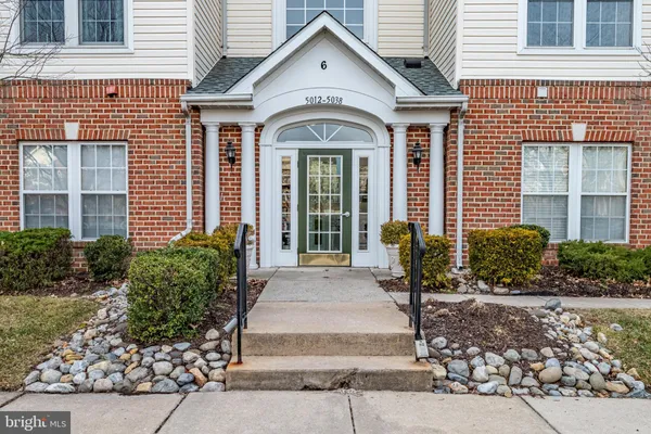 $260,000 | 5032 Brightleaf Court, Unit 5032, Rosedale, MD 21237