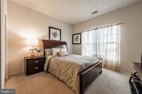 $260,000 | 5032 Brightleaf Court, Unit 5032, Rosedale, MD 21237