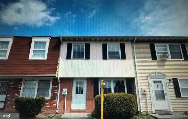 $215,000 | 1050 Filbert Street, Stephens City, VA 22655