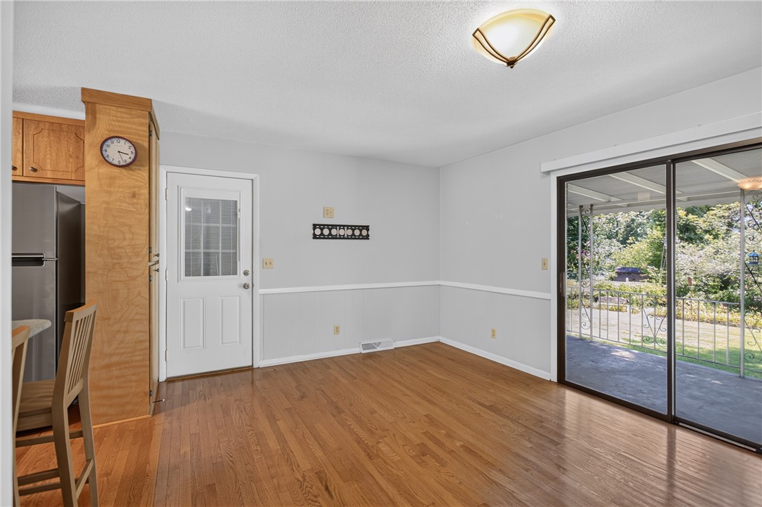 135 Brookhaven Circle Seneca, SC 29672 - Photo 9 of 48