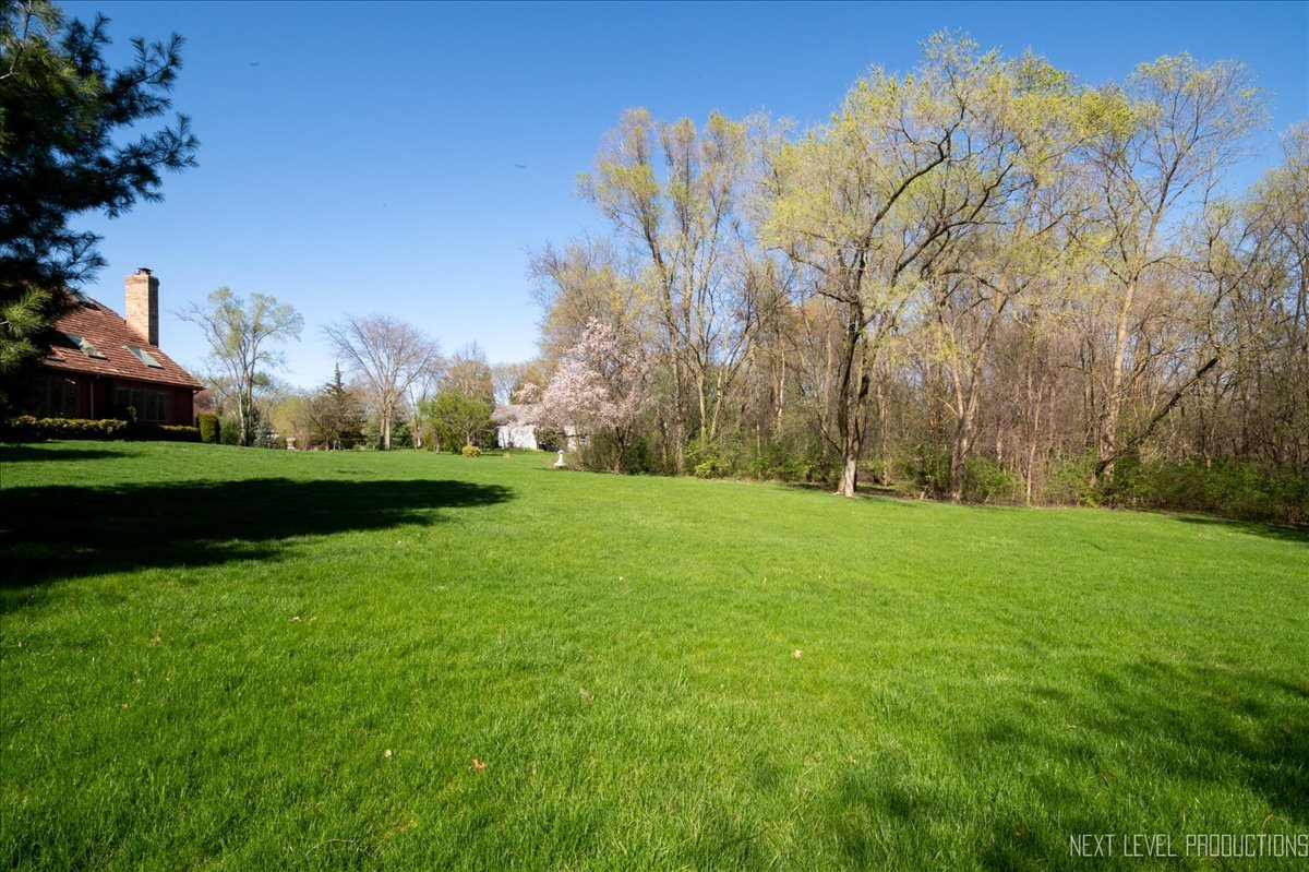 5N511 Oak Lawn Farm Road Wayne, IL 60184 - Photo 18 of 52 Gallery Image 18