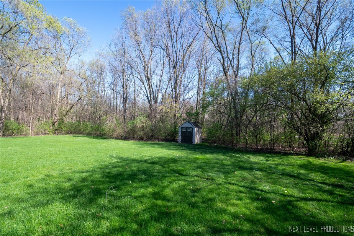 5N511 Oak Lawn Farm Road Wayne, IL 60184 - Photo 19 of 52 Gallery Image 19