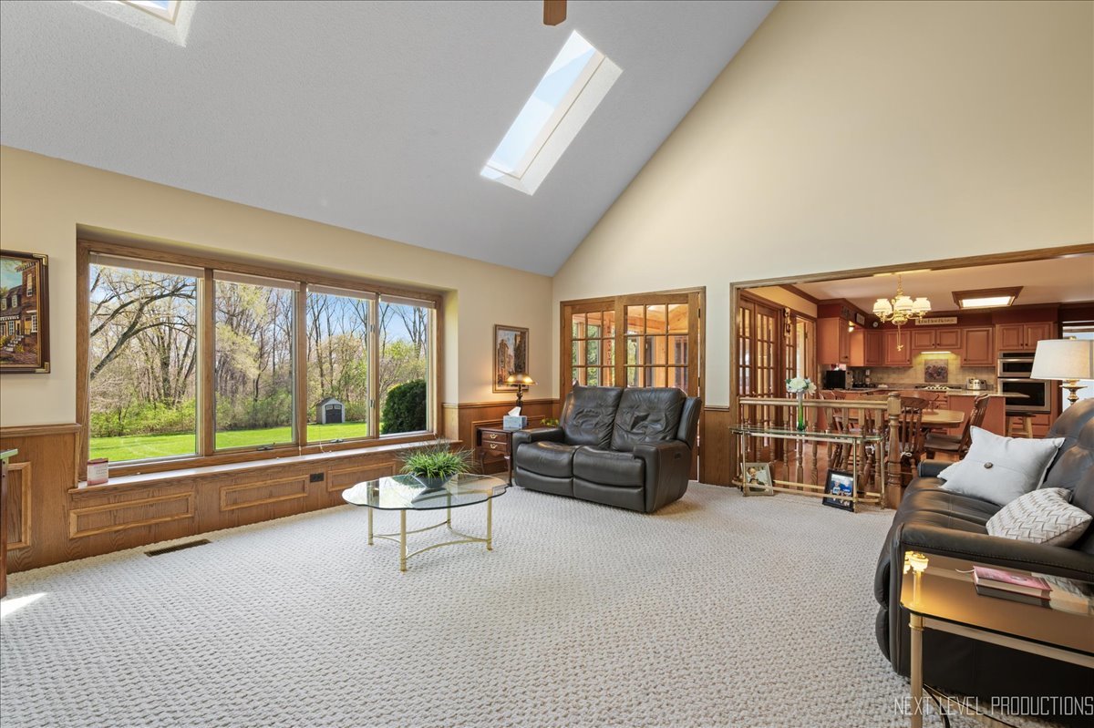 5N511 Oak Lawn Farm Road Wayne, IL 60184 - Photo 32 of 52 Gallery Image 32