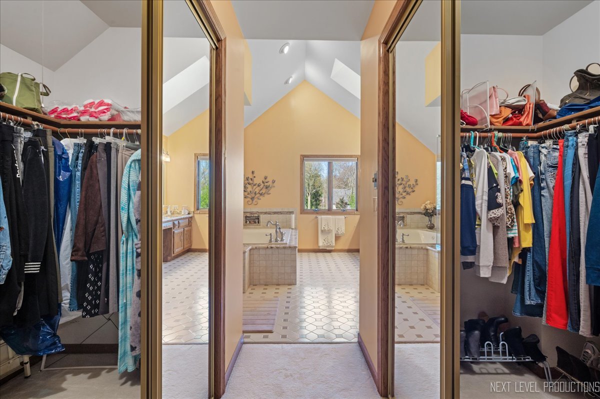 5N511 Oak Lawn Farm Road Wayne, IL 60184 - Photo 47 of 52 Gallery Image 47