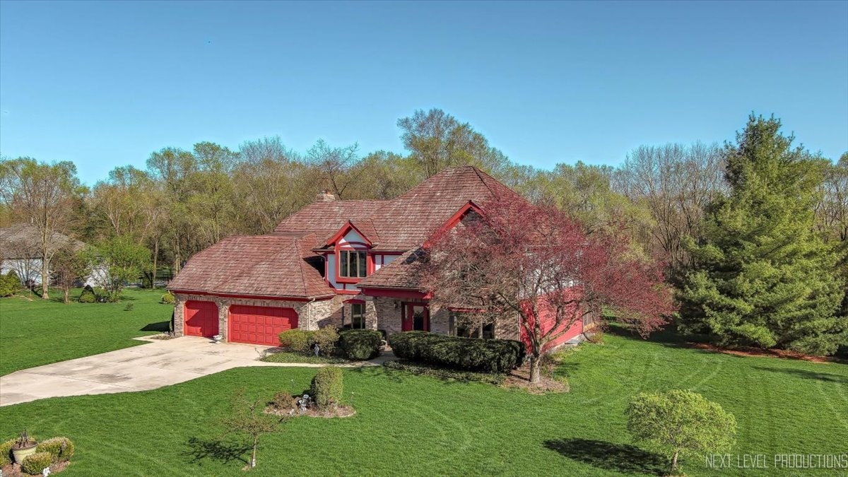 5N511 Oak Lawn Farm Road Wayne, IL 60184 - Photo 7 of 52 Gallery Image 7