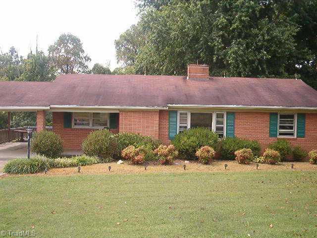 1964 Twin Oaks Road Elkin, NC 28621 - Photo 1 of 2 Exterior Front.