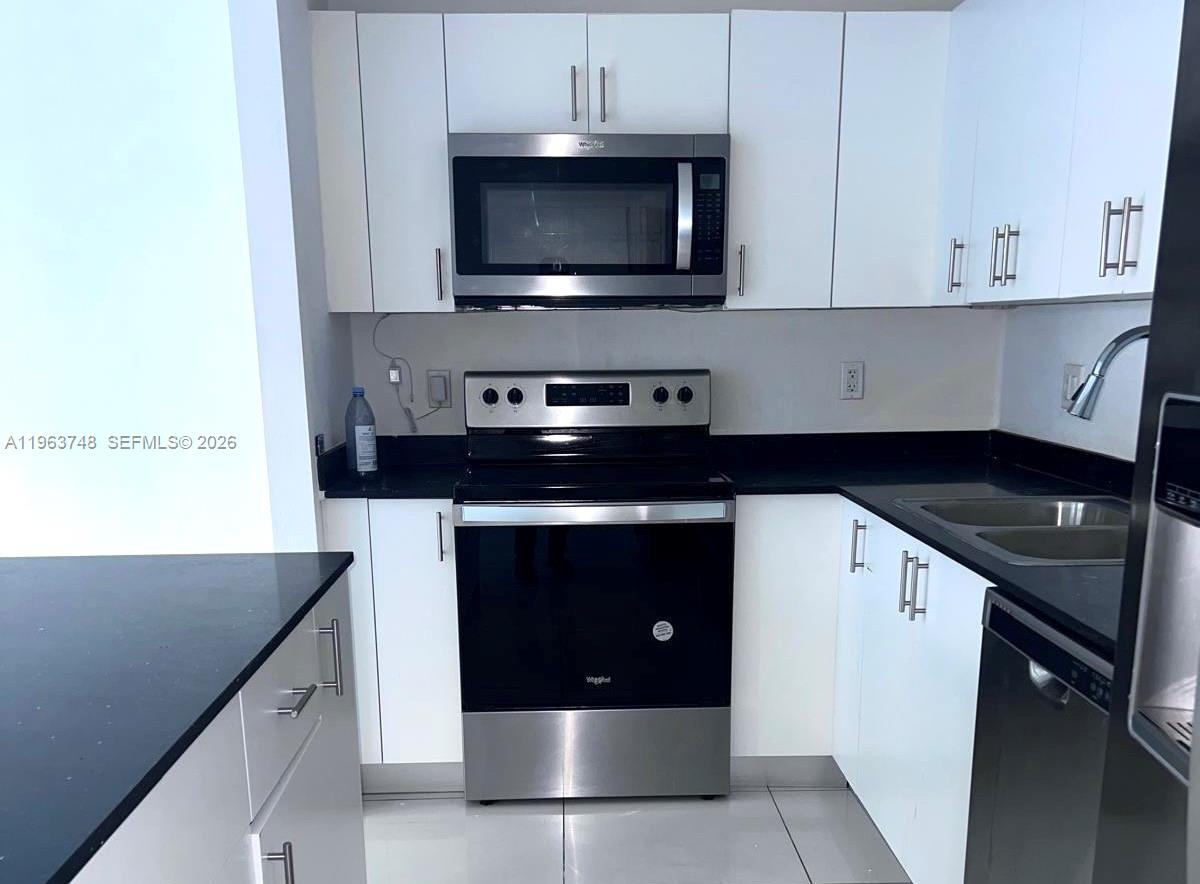 14443 Southwest 260th Street Homestead, FL 33032 - Photo 1 of 4