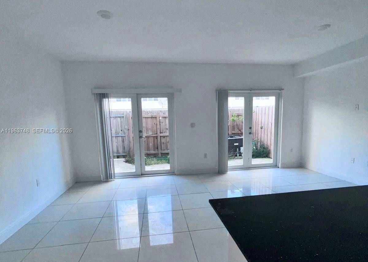 14443 Southwest 260th Street Homestead, FL 33032 - Photo 3 of 4