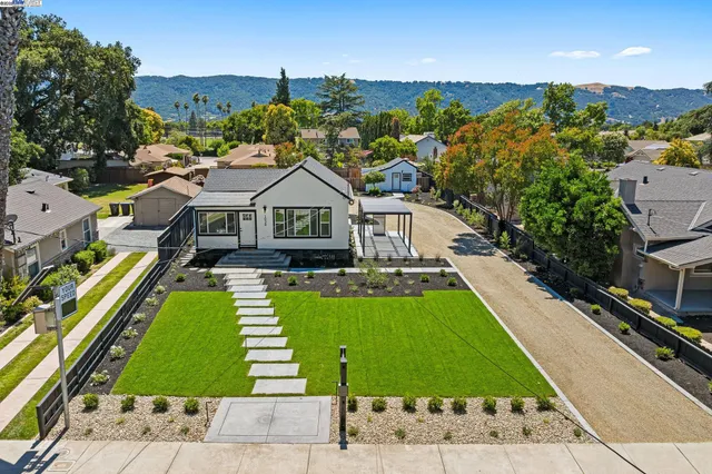 $2,095,000 | 1038 Division Street, Pleasanton, CA 94566