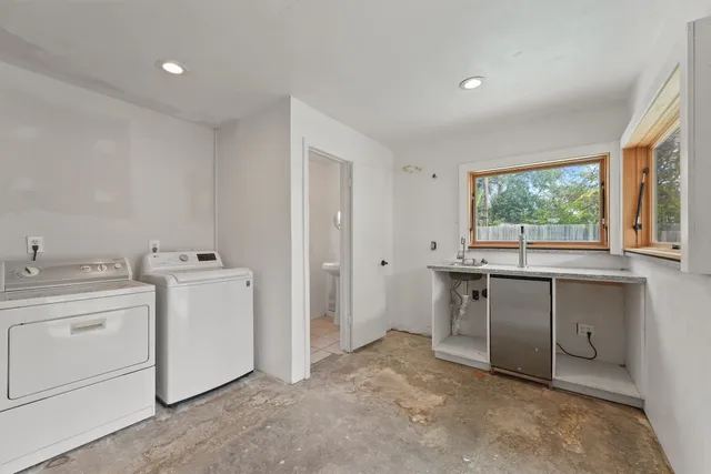 $2,300 | 4414 Gardendale Drive, Houston, TX 77092