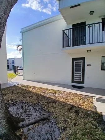 $230,000 | 502 Osprey Drive, Unit 17A, Delray Beach, FL 33444