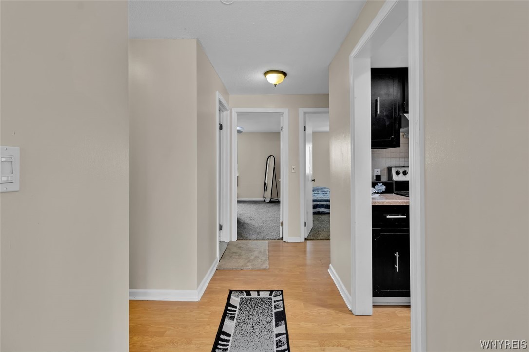 335 South Cayuga Road, Unit B Amherst, NY 14221 - Photo 12 of 30 Bathroom 1