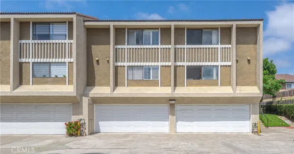$850,000 | 380 West Wilson Street, Unit F106, Costa Mesa, CA 92626
