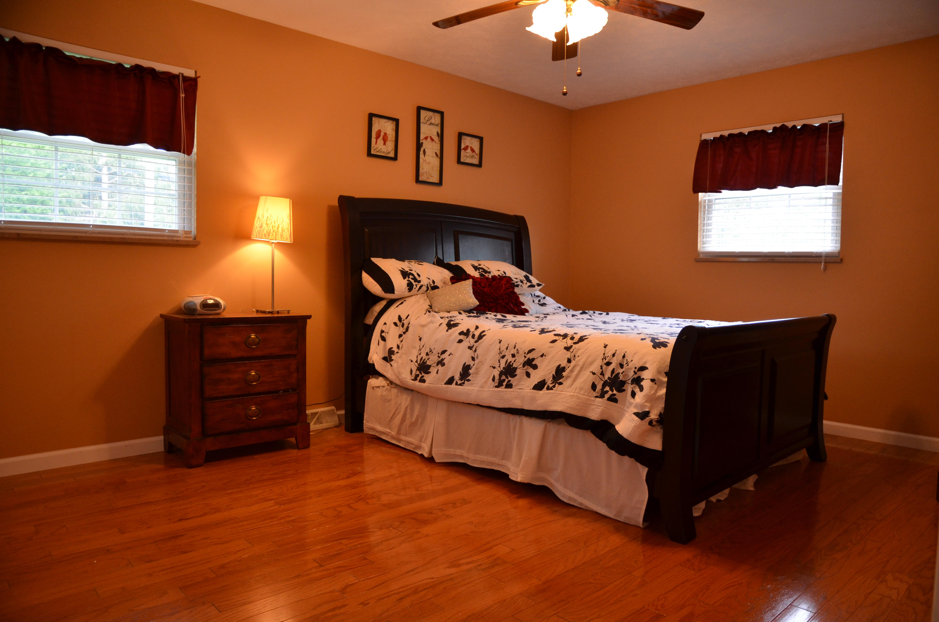 7808 Castlecomb Road Powell, TN 37849 - Photo 9 of 18 Master Bedroom