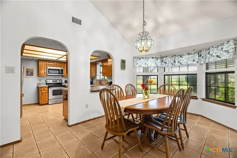 $650,000 | 4911 Youngsford Road, Marion, TX 78124