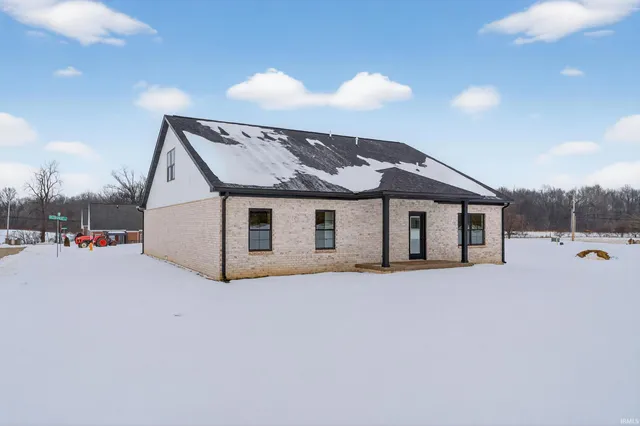 $449,900 | 6021 Glencrest Court, Newburgh, IN 47630