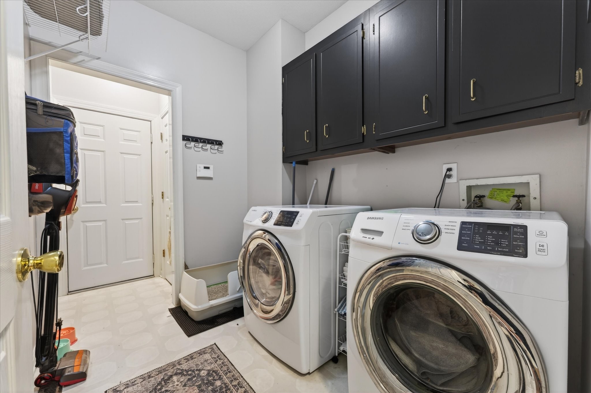200 Cheshire Road Clarksville, TN 37043 - Photo 26 of 33 a utility room with dryer and washer