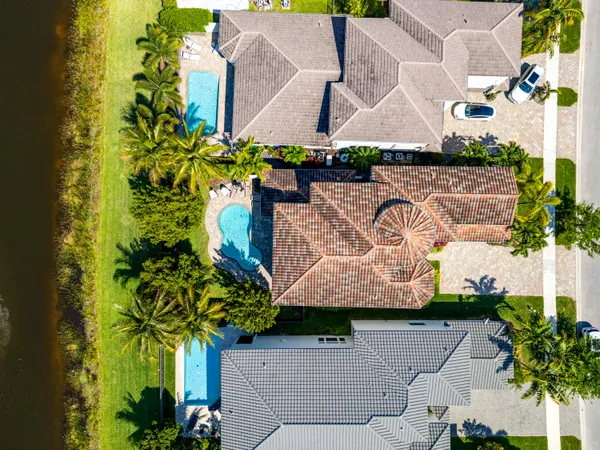 $15,000 | 9741 Vitrail Lane, Delray Beach, FL 33446