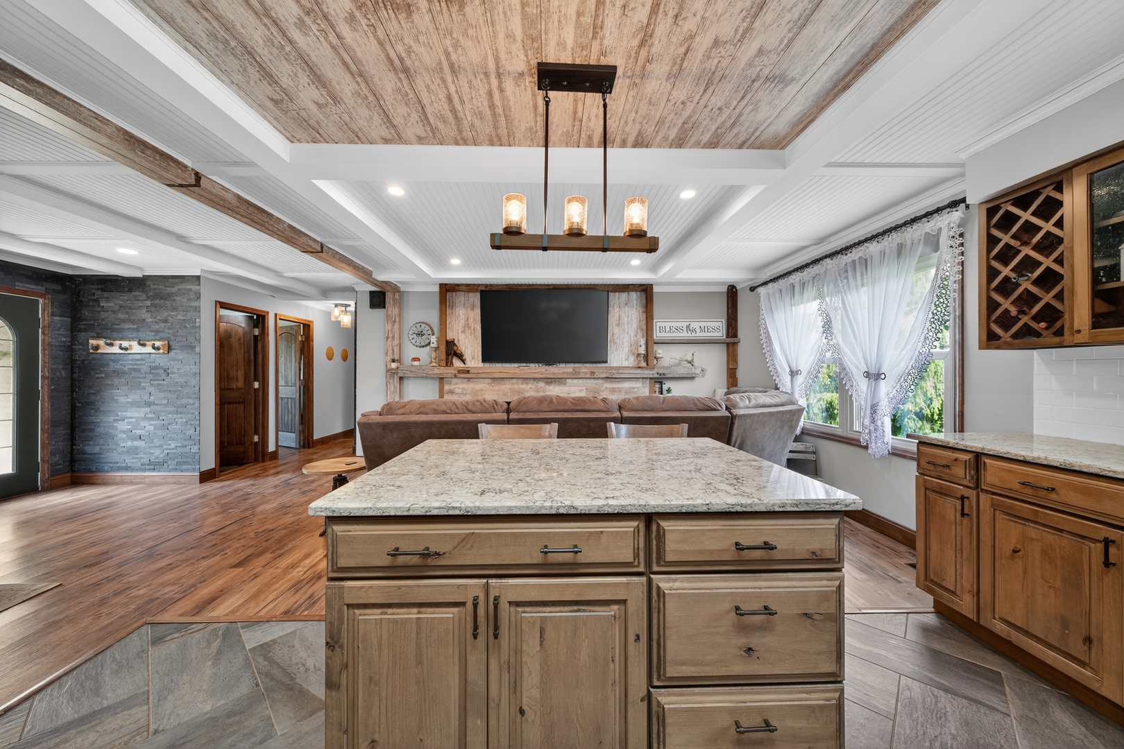 9519 Knolltop Road Union, IL 60180 - Photo 10 of 53 Gallery Image 10