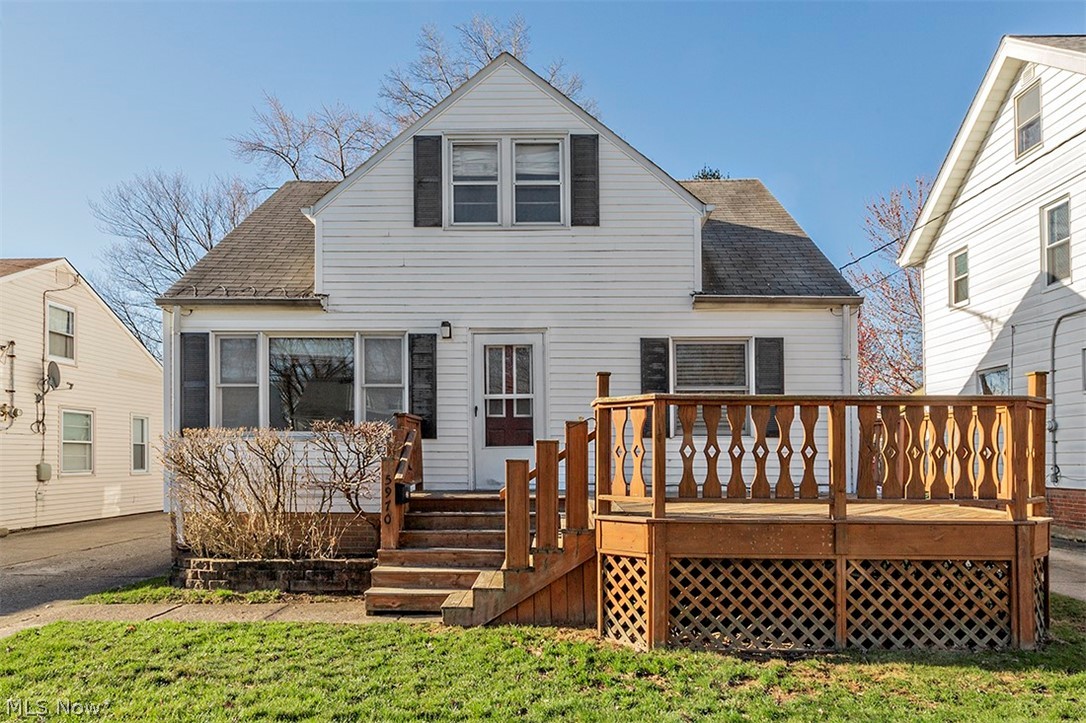 5970 Edgewood Road Cleveland, OH 44124 - Photo 2 of 34