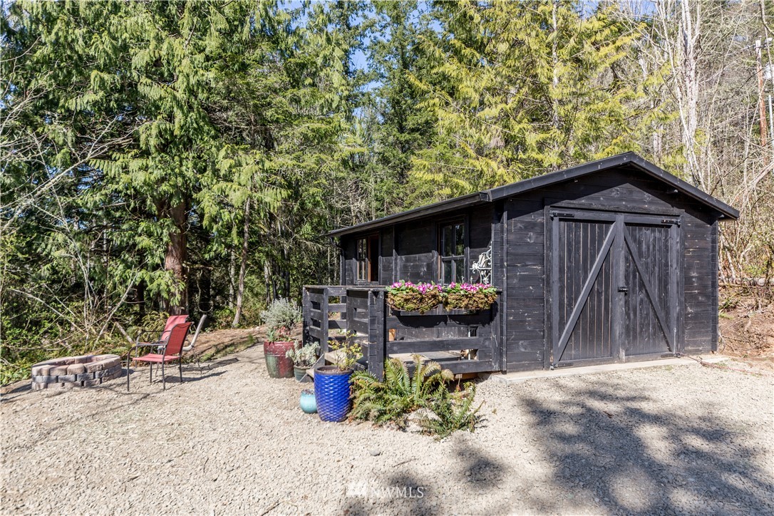 5812 Beaver Valley Road Chimacum, WA 98325 - Photo 1 of 27