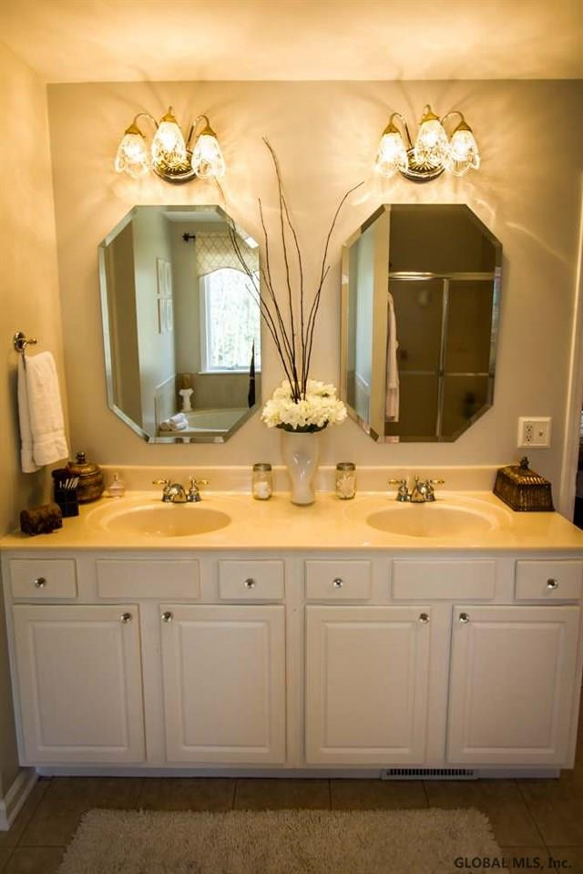 4029 Newcastle Road Guilderland, NY 12303 - Photo 16 of 20 Photo 16