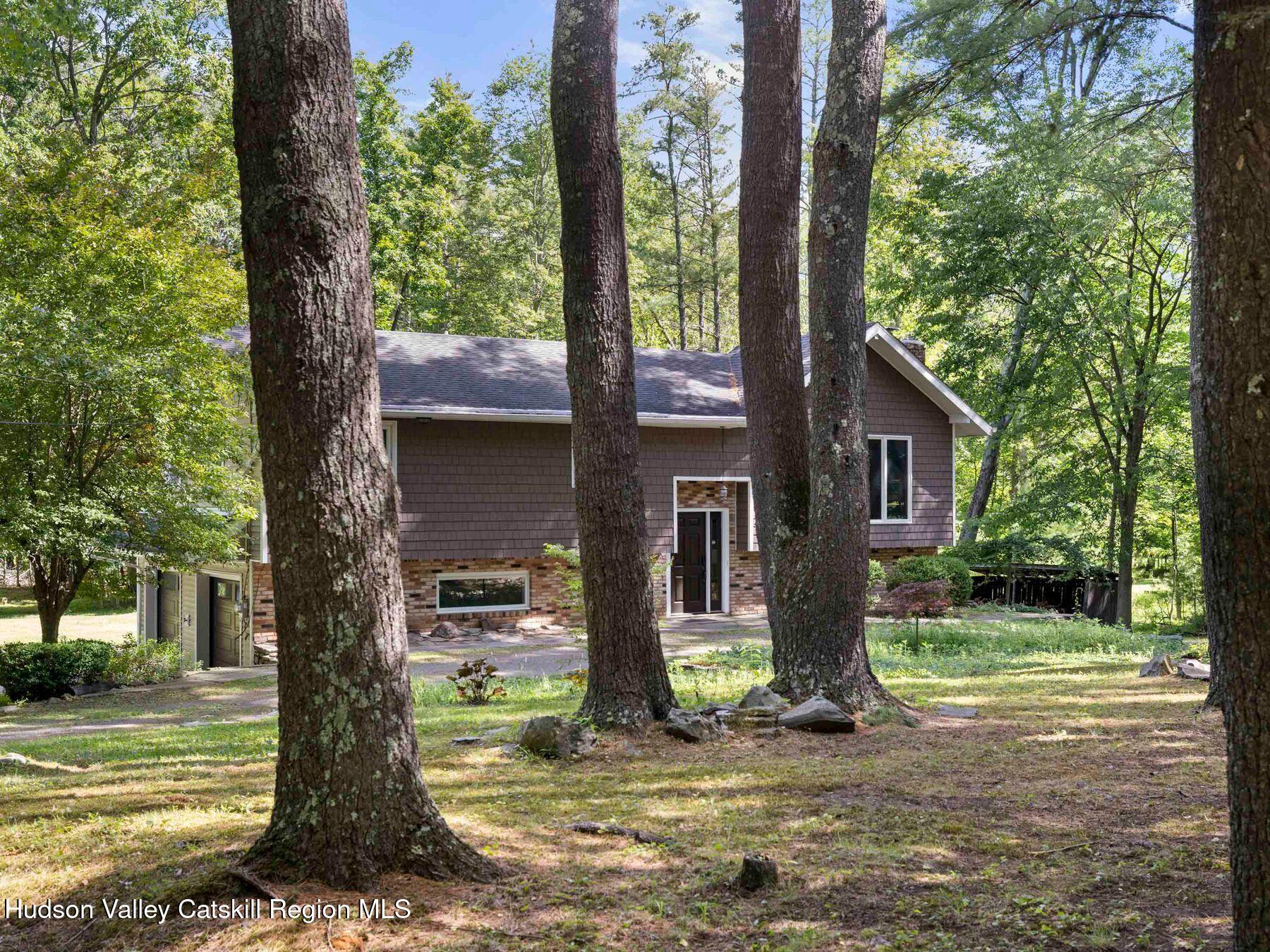 72 Van Dale Road Woodstock, NY 12498 - Photo 35 of 37 photo_online_029