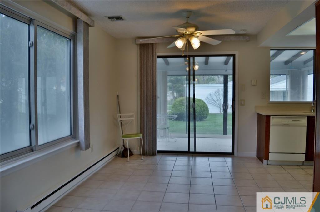 40 A Haddon Road Monroe Township, NJ 08831 - Photo 3 of 11 a view of an entryway