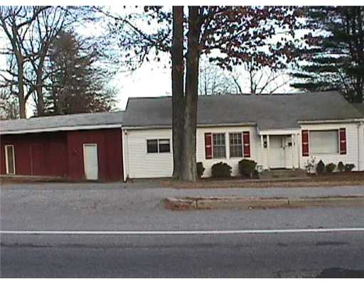 90 Arnold Road Coventry, RI 02816 - Photo 1 of 1 Exterior Front.