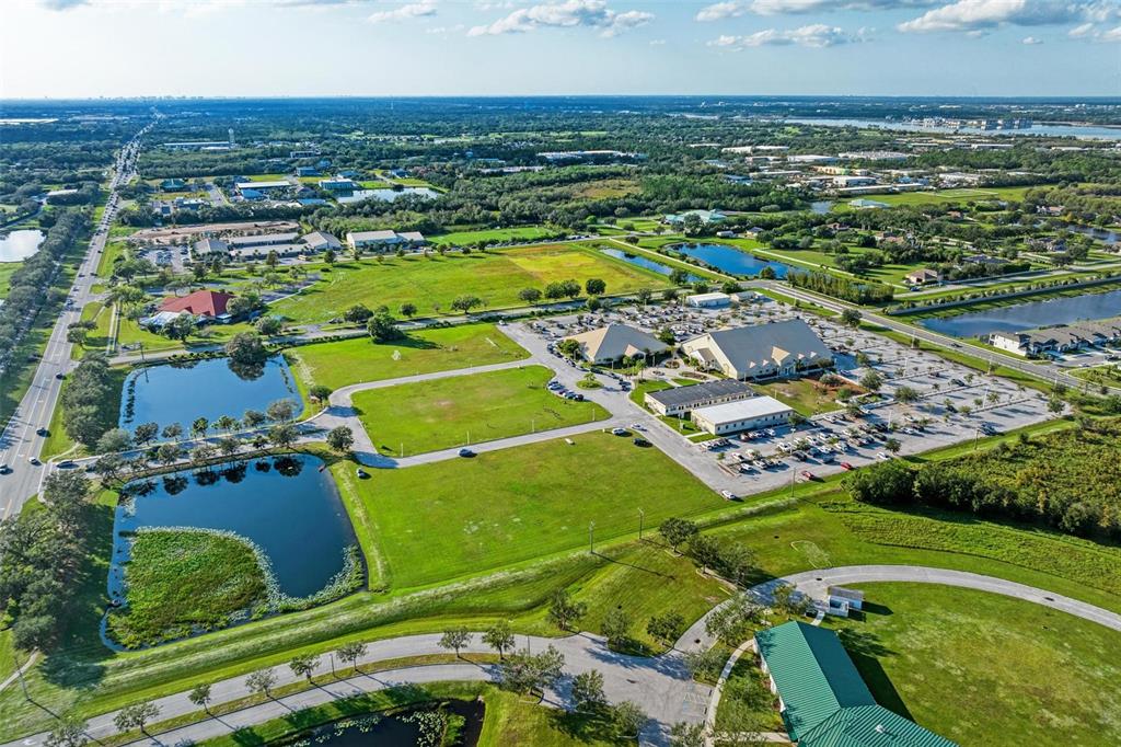 8751 Fruitville Road Sarasota, FL 34240 - Photo 17 of 18 Gallery Image 17