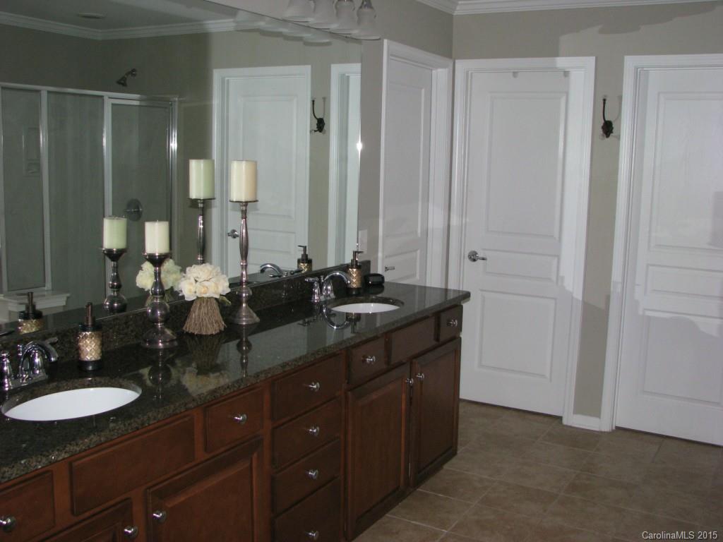 10537 Paxton Run Road Charlotte, NC 28277 - Photo 10 of 21 Gallery Image 10