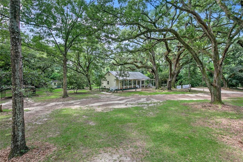 20071 Brunning Road Covington, LA 70435 - Photo 2 of 18