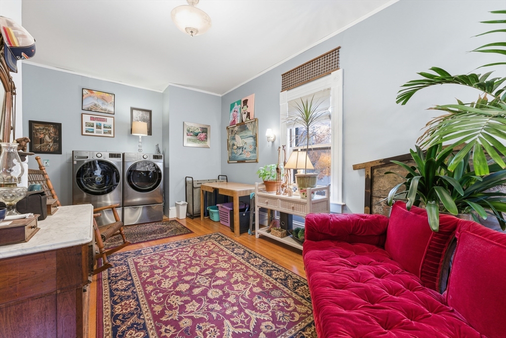 1176 Worthington Street Springfield, MA 01109 - Photo 32 of 42