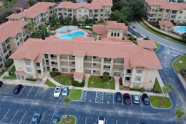$265,000 | 912 Charo Parkway, Unit 233, Davenport, FL 33897
