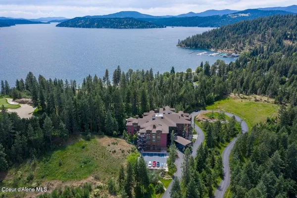 $1,350,000 | 1700 East Tower Pointe Drive, Unit 305, Coeur D'Alene, ID 83814