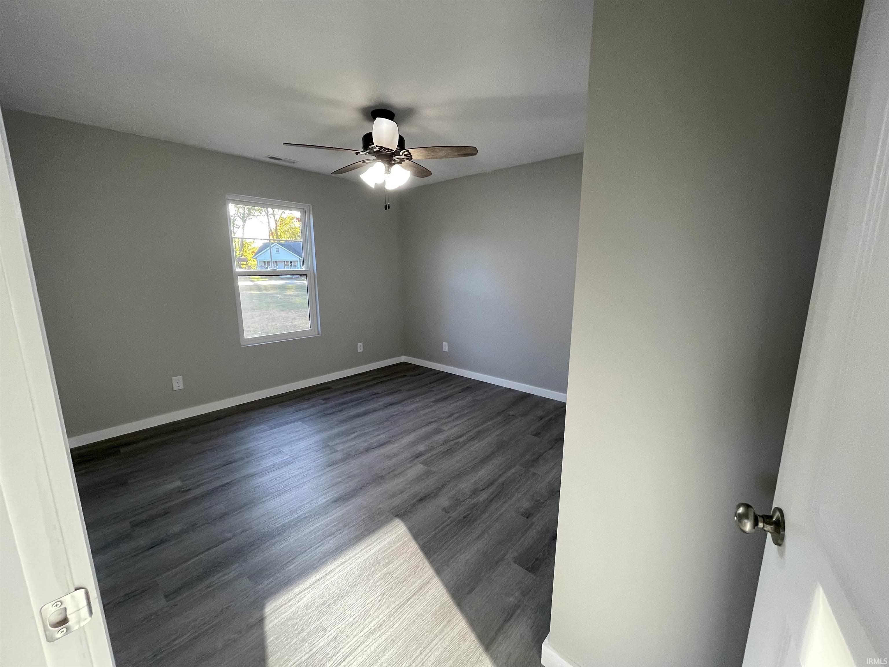 109 Cardinal Court Mitchell, IN 47446 - Photo 20 of 27 Gallery Image 20