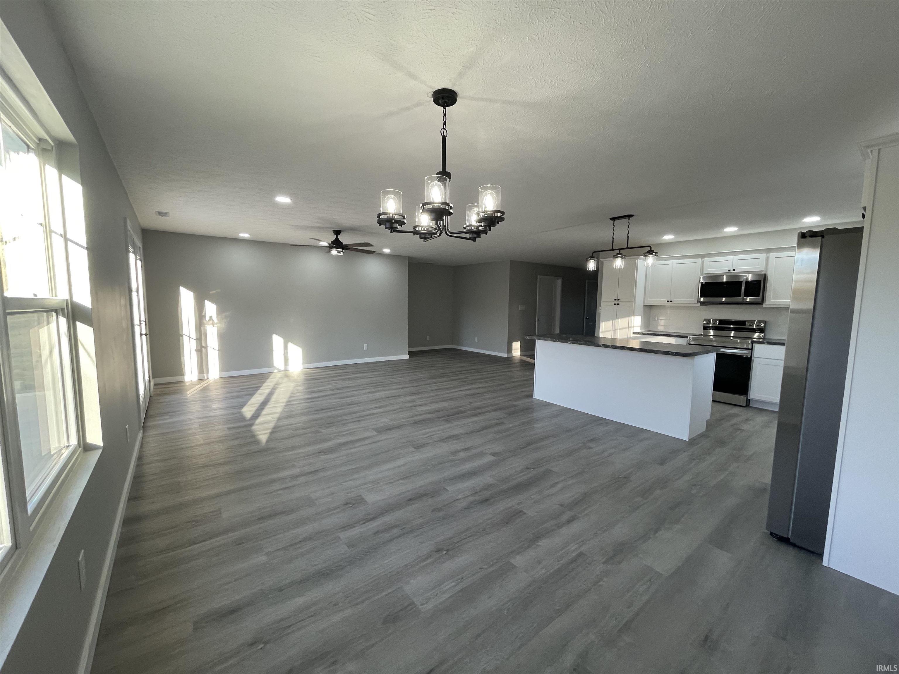 109 Cardinal Court Mitchell, IN 47446 - Photo 23 of 27 Gallery Image 23