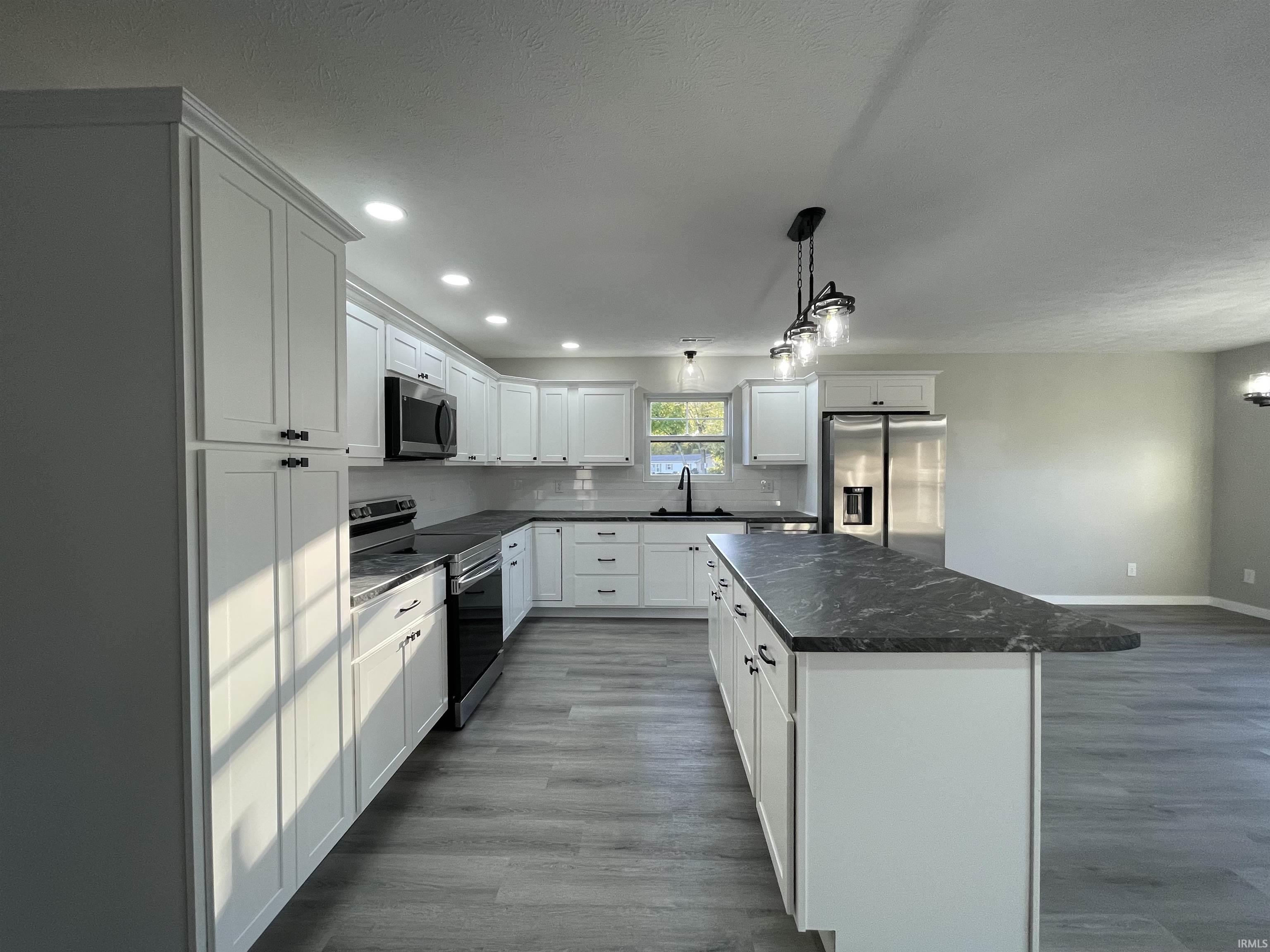 109 Cardinal Court Mitchell, IN 47446 - Photo 24 of 27 Gallery Image 24