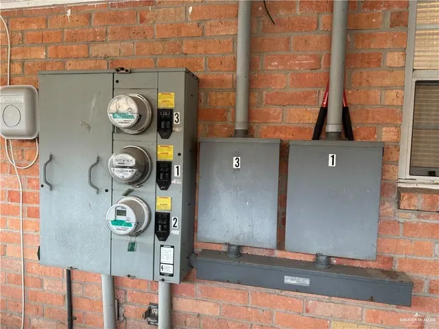 $800 | 3415 North Kenyon Road, Unit 3, Edinburg, TX 78542