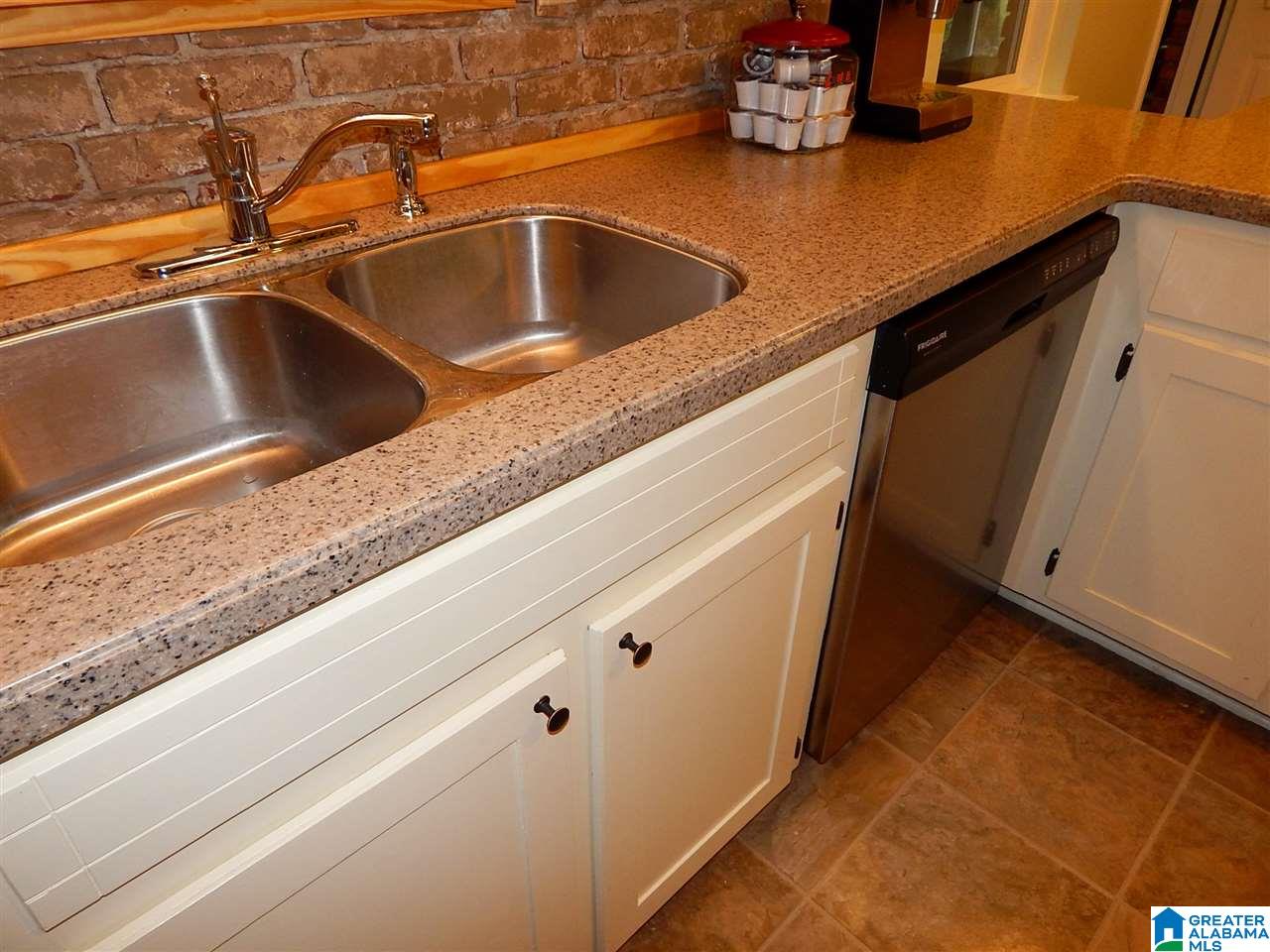 1335 Navajo Trail Alabaster, AL 35007 - Photo 17 of 50