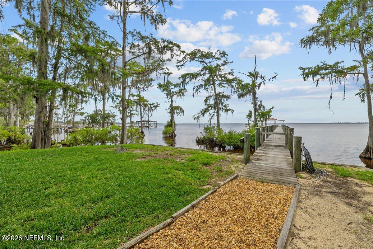 316 Riviera Drive Crescent City, FL 32112 - Photo 13 of 48 09-JWLeeMedia4253