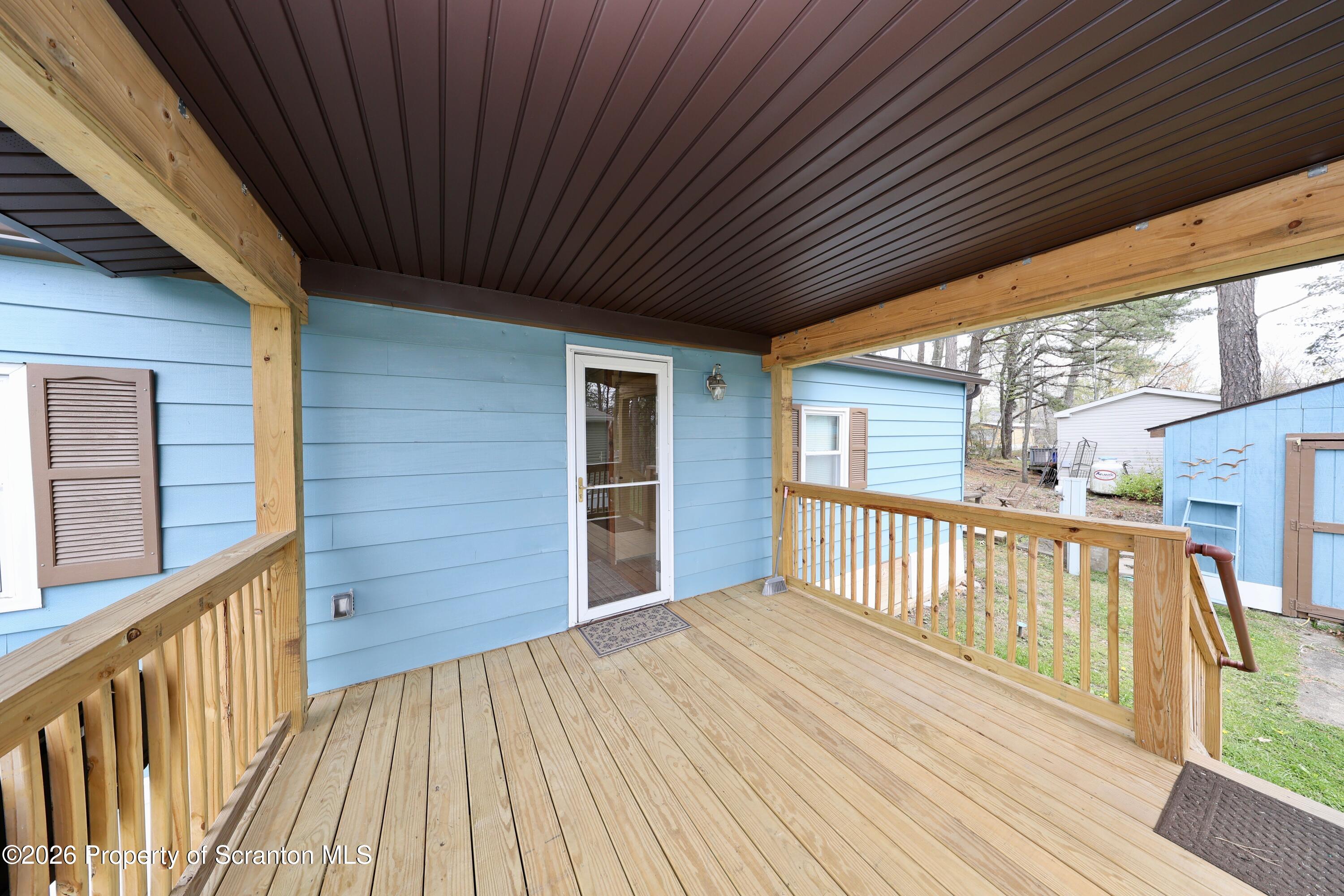 717 7th Street Moosic, PA 18641 - Photo 3 of 18 Side