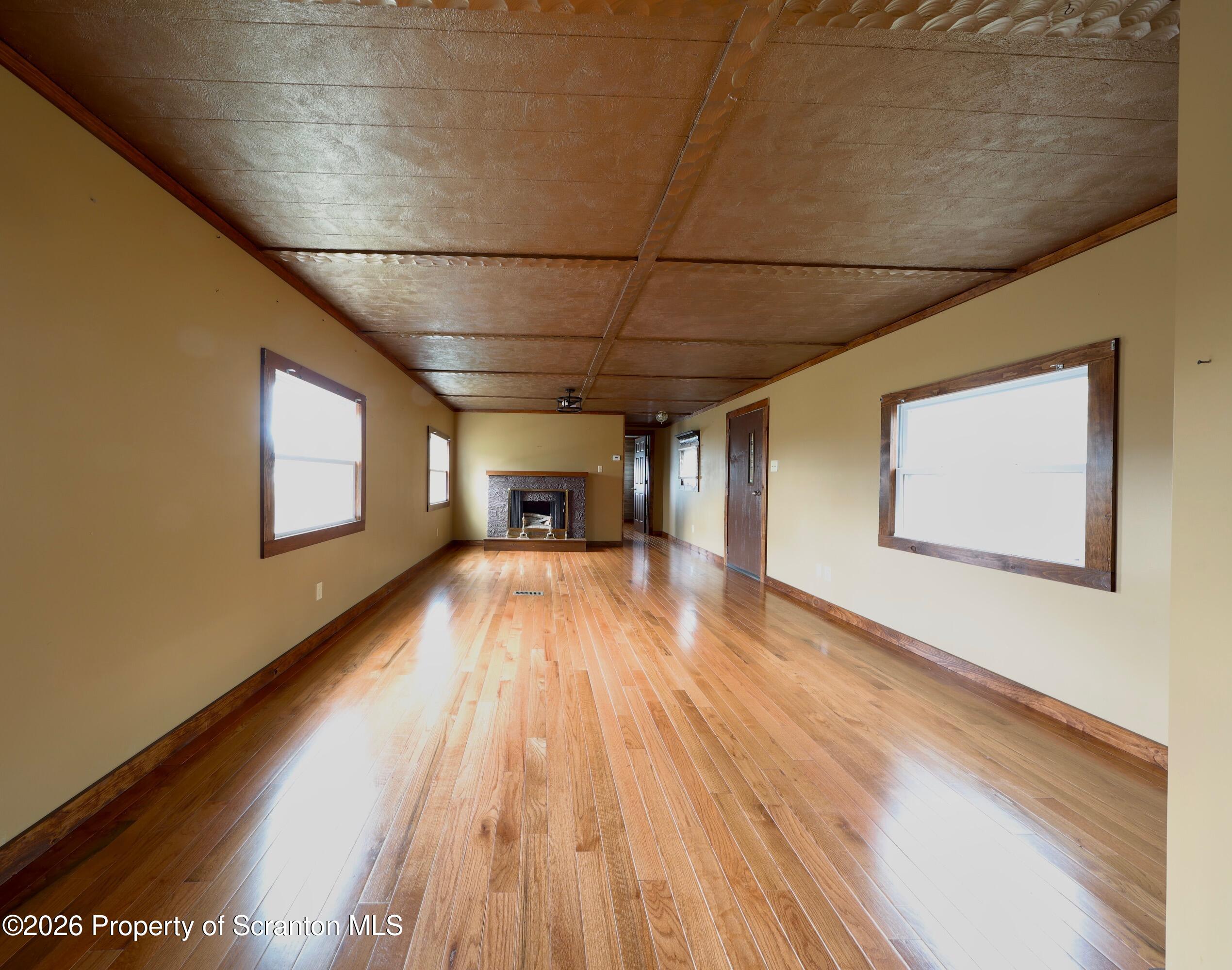 717 7th Street Moosic, PA 18641 - Photo 9 of 18 Living Room