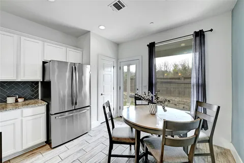 $2,250 | 11316 Gadsen Lane, Unit 52, Austin, TX 78754