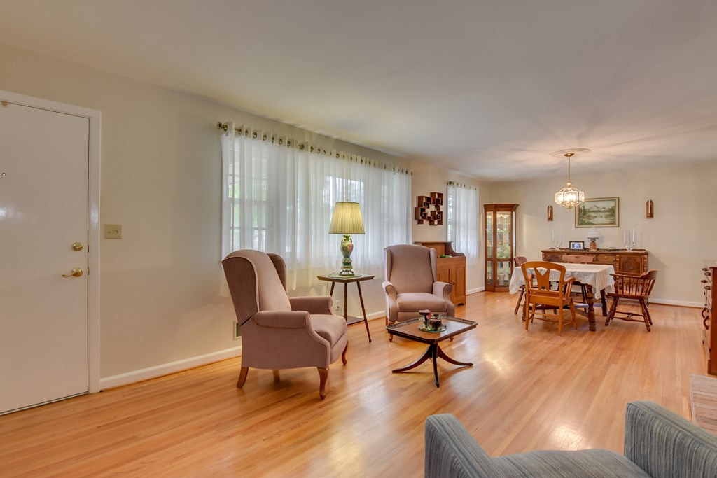 830 Legare Road Southwest Aiken, SC 29803 - Photo 5 of 33