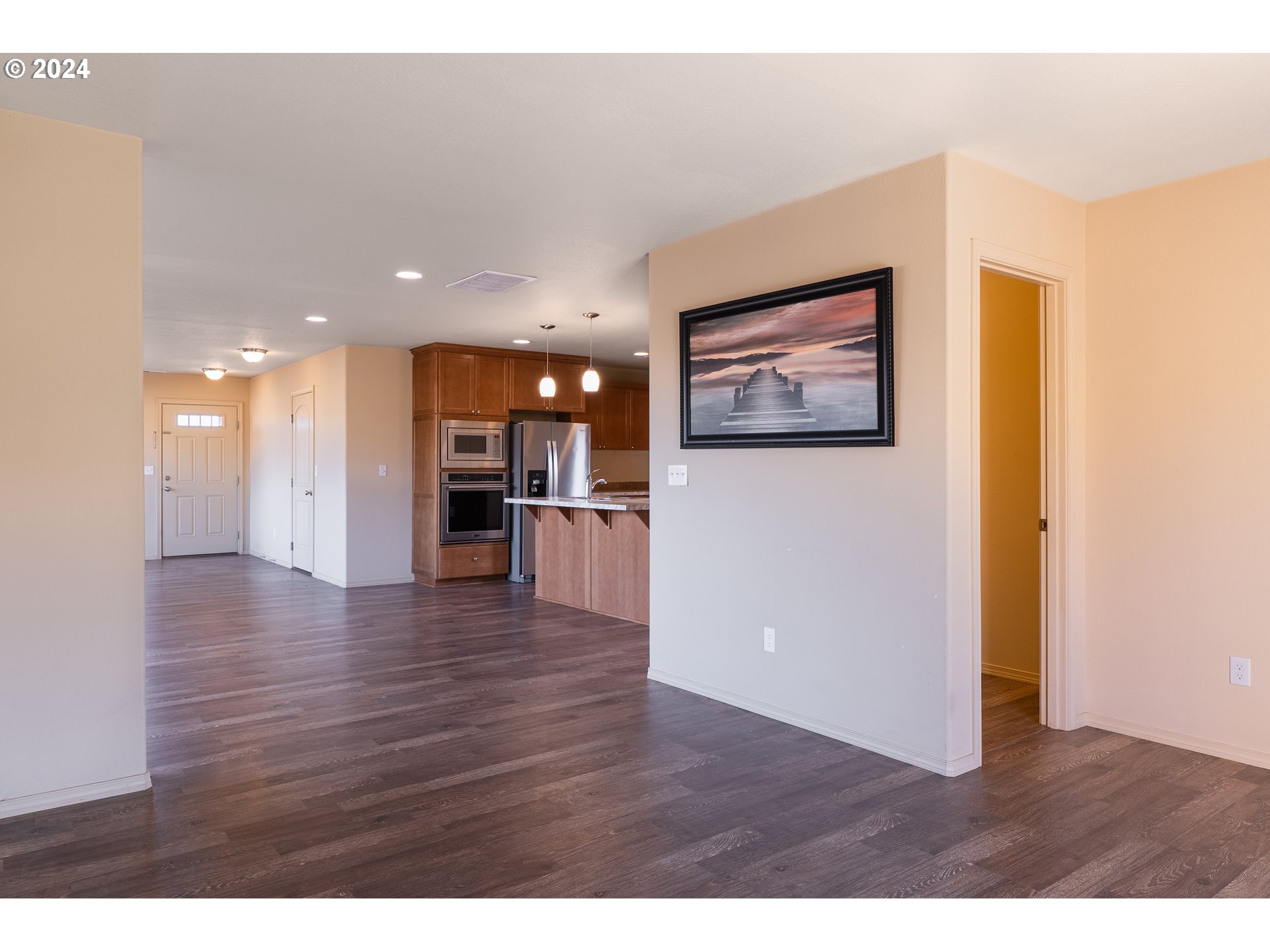 421 Little Lake Road Maupin, OR 97037 - Photo 16 of 47 Gallery Image 16