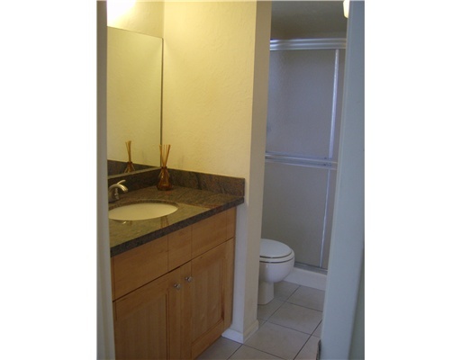 6716 Palmetto Circle South, Unit 1040 Boca Raton, FL 33433 - Photo 6 of 10 Additional Photo