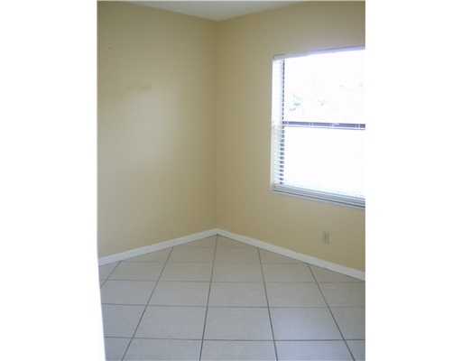 6716 Palmetto Circle South, Unit 1040 Boca Raton, FL 33433 - Photo 8 of 10 Additional Photo