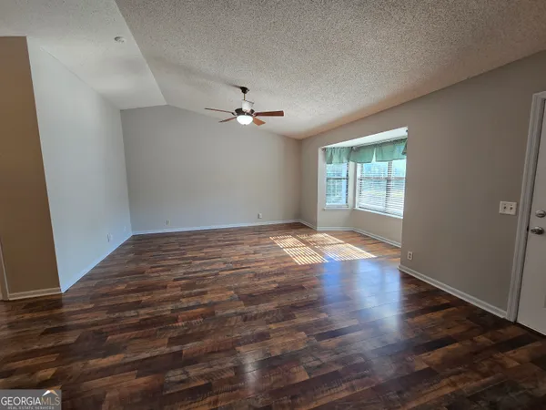 $1,900 | 425 Sunnyside Drive, St. Marys, GA 31558